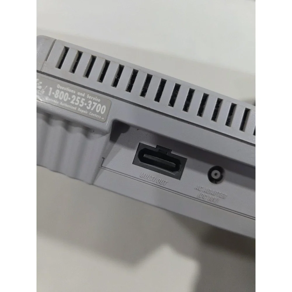Super Nintendo Jr. Junior SNES Console -SNS-101 Model- Tested - With Controller